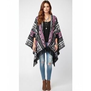 Threads by Nina Poncho Cardigan Womens OS Geometric Fringe Western Aztec Kimono